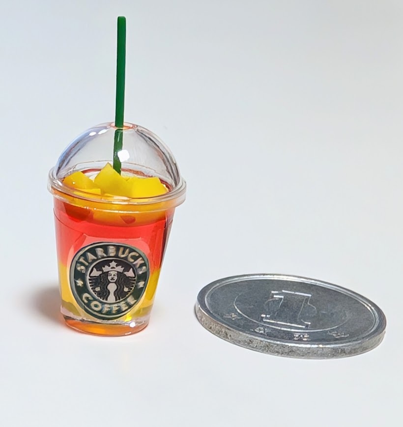 ミニチュア★スターバックス★マンゴージュース★果肉入り★ドールハウスにいかがですか♪拍卖