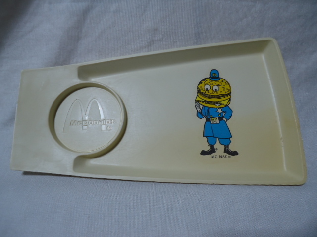 US 1970年代製 マクドナルド ビッグマックポリス 28センチ ヴィンテージ トレイ 飾り物拍卖