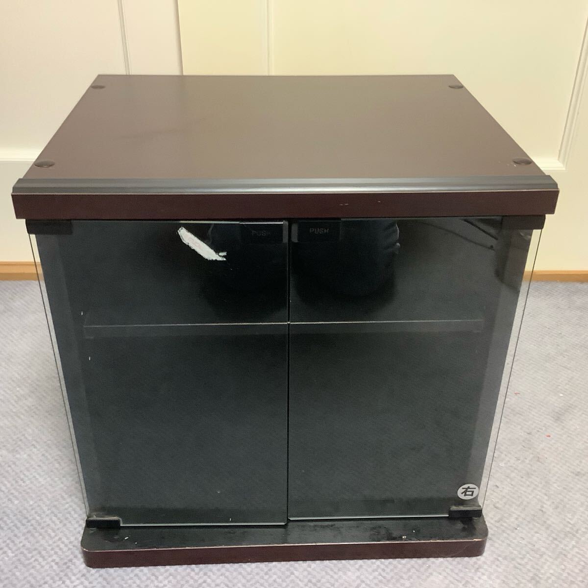 昭和レトロ テレビ台 テレビボード ガラス扉付き 飾り台 サイドテーブル拍卖