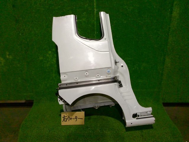 4kurudepa R6年 N-BOX 6BA-JF5 右 クォーター パネル 04636-32R-J00ZZ 白 NH883P JF6 クォーター カット リアフェンダー拍卖