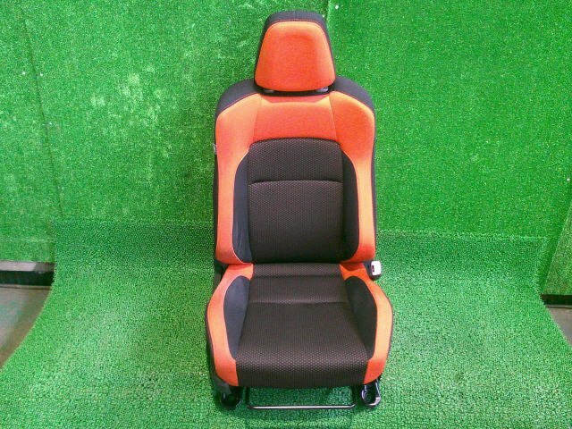 4kurudepa H23年 オーリス DBA-ZRE152H 運転席 シート ドライバー 71100-1AF70-B1 RS RS用 6速 6F マニュアル拍卖