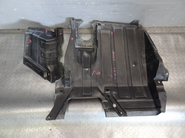 サンバー EBD-TT2 エンジンアンダーカバー 56412TC000 MT 4WD 1kurudepa拍卖