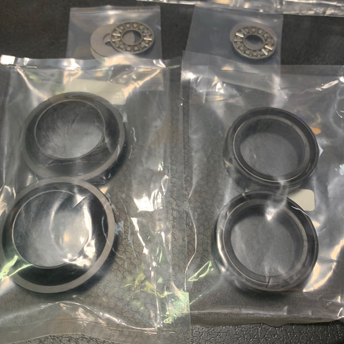 YBR125 フロントフォークスラストベアリング+オイルシール/ダストブーツ1台分拍卖