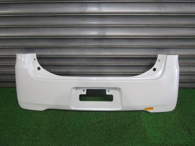 タントエグゼ DBA-L455S リアバンパー 52159-B2570-A0 52159-B2570 W24 パールホワイトIII /42602拍卖