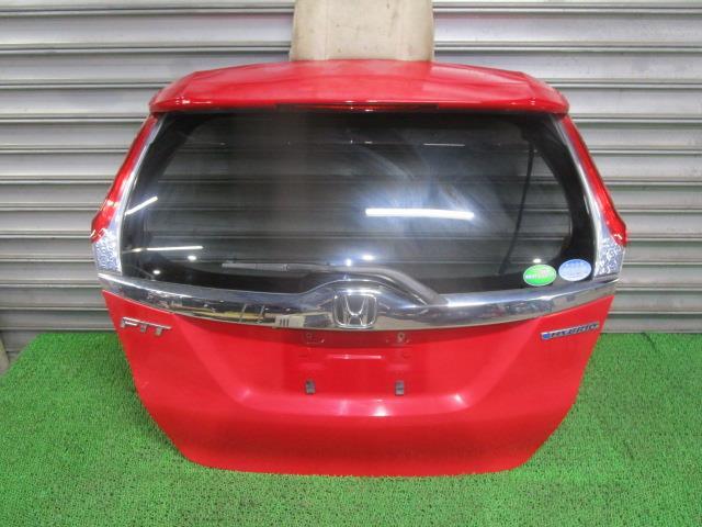 フィット DAA-GP5 バックドア リアゲート 68100-T5C-J10ZZ R81 ミラノレッド /42671拍卖