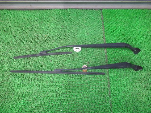 エクストレイル DBA-T32 フロントワイパーアーム 28881-4BG0A 28886-4BG0A /42679拍卖