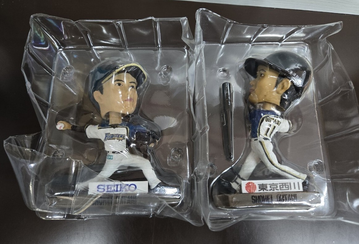 大谷翔平 ボブルヘッド フィギュア 二刀流ボブルヘッド 北海道日本ハムファイターズ 投手 打者 2体セット拍卖