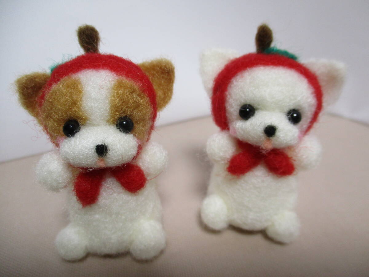 真っ赤なリンゴのかぶり物 ワンコちゃんず プチトマト2個分サイズ 癒され系 拍卖