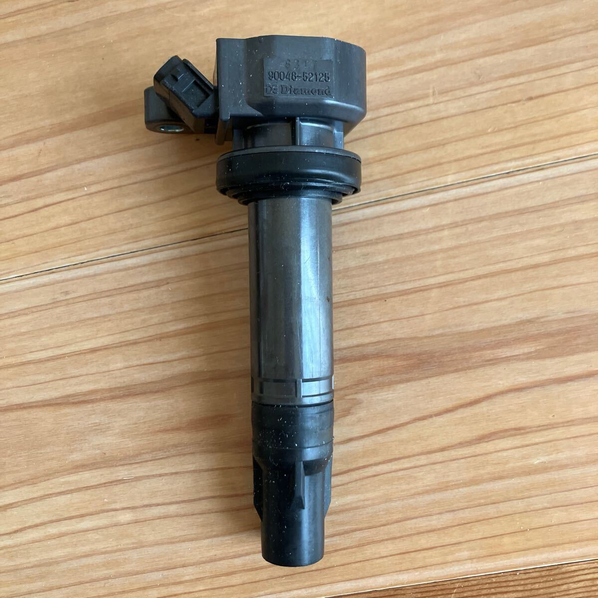 ダイハツL350S タント イグニッションコイル 90046-52125 ダイアモンド 1本拍卖