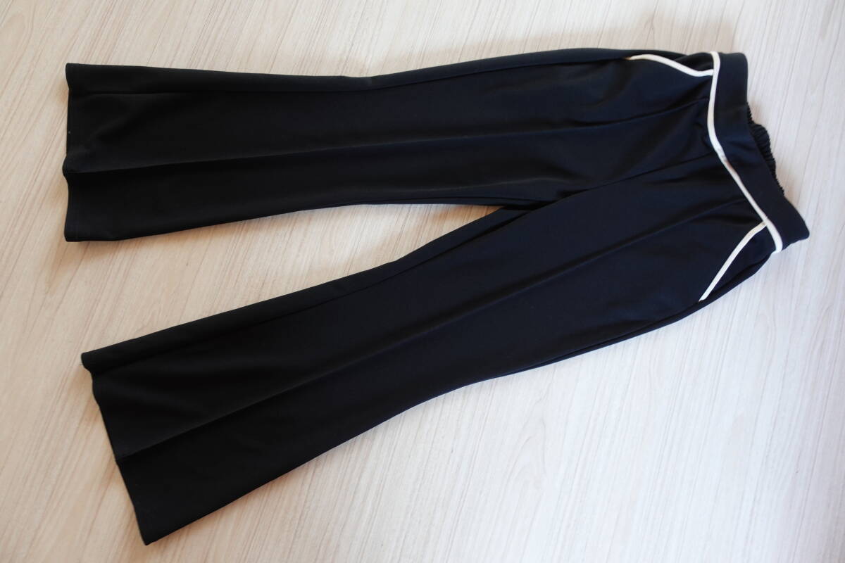 送料無料★美品M【シルエット美ストレッチパンツ】履き心地ラクちん♪黒ブラックシンプル上質レディース通勤通学旅行デートズボン拍卖