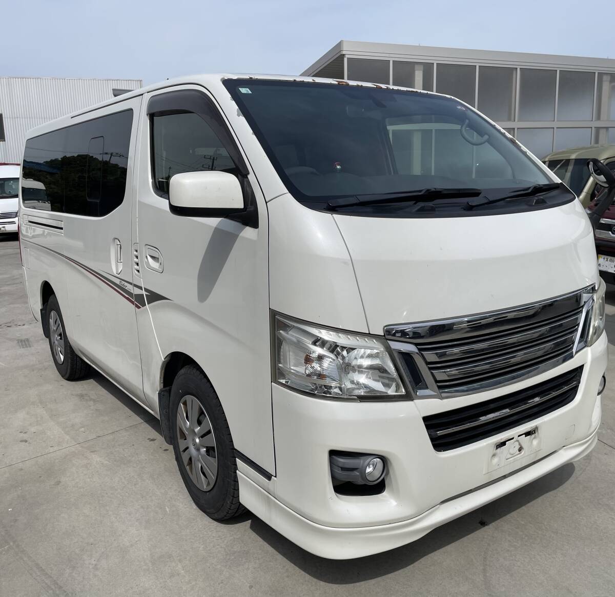 NV350 キャラバン バン ライダー プレミアムGX ナビTV パールホワイト拍卖