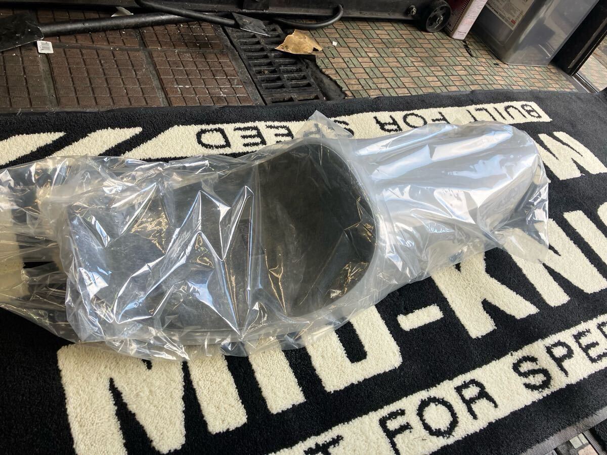 MID-KNIGHTシングルシート Z900RS拍卖