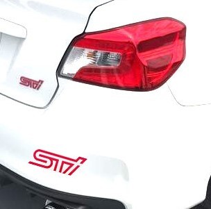 限定品目立つ! 約13.5cm×約5.4cm STI レッド ステッカー拍卖