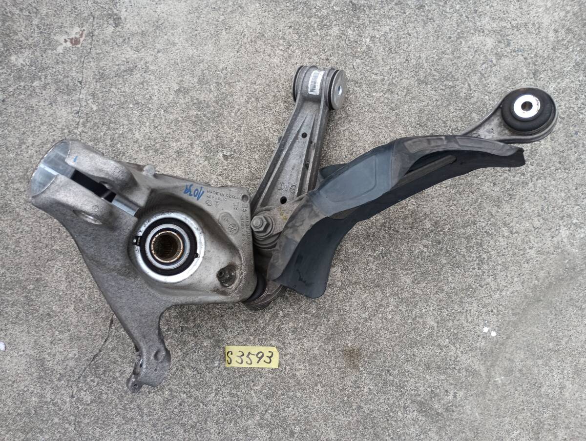 Porsche ポルシェ ケイマン ボクスター 純正 ハブナックル コントロールアーム ロアアーム フロント 99134185806 99134134101 S3593拍卖
