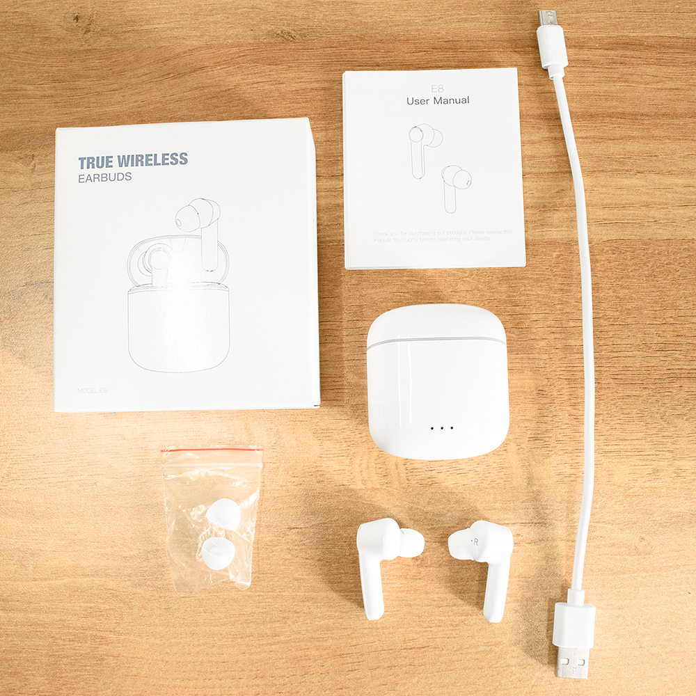 MODEL E8 ワイヤレス Bluetooth イヤホン ※ シンプルで洗練されてるモデルで音質も良好です◎拍卖