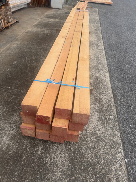 5-218【高級品の目玉大処分6本まとめ売り】銘木 米ヒバ ひば 柾目芯去 役物 角材 柱材 柾角千葉県引取可拍卖