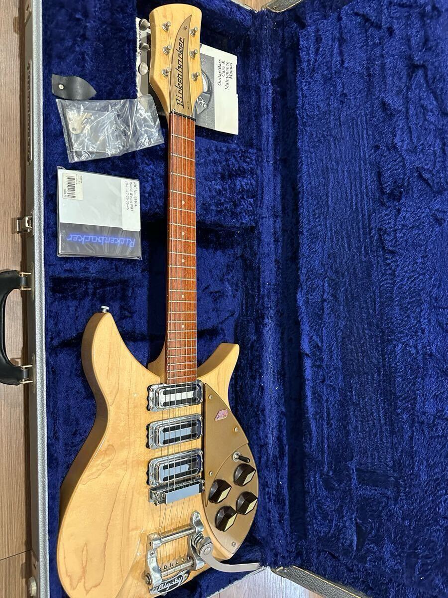 リッケンバッカー Rickenbacker 325 V59 1995年制拍卖