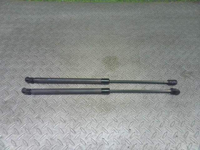 日産(NISSAN)※同梱不可※マーチ K13 バックドアダンパー 品番 90450-3HM0A 動作OK 左右セット拍卖