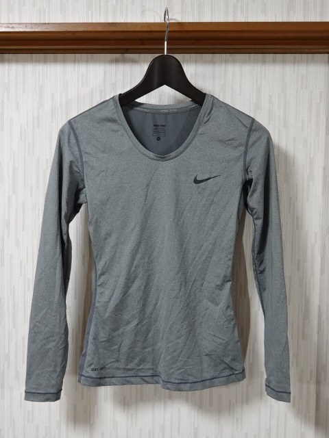 ■0415■ナイキ NIKE PRO 長袖Tシャツ M●拍卖