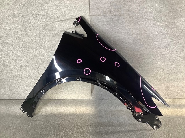 A2101-2F プリウス MXWH60 フロント フェンダー 右 218 アティチュードブラックマイカ ☆拍卖
