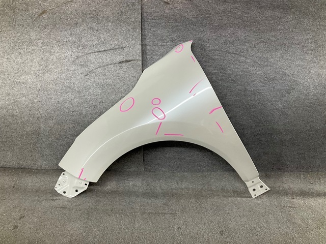 A2195-2F ハリアー MXUA80 フロント フェンダー 左 パール系拍卖