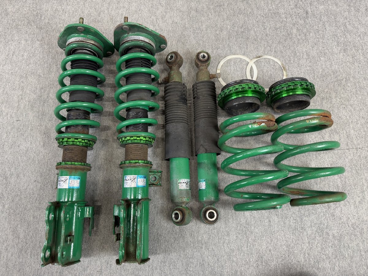 曲り無 AGH30W GGH30W アルファード テイン FLEX Z フルタップ 車高調 1台分 VCTB4-11Y46 VCTB9-11531 (P4529)拍卖