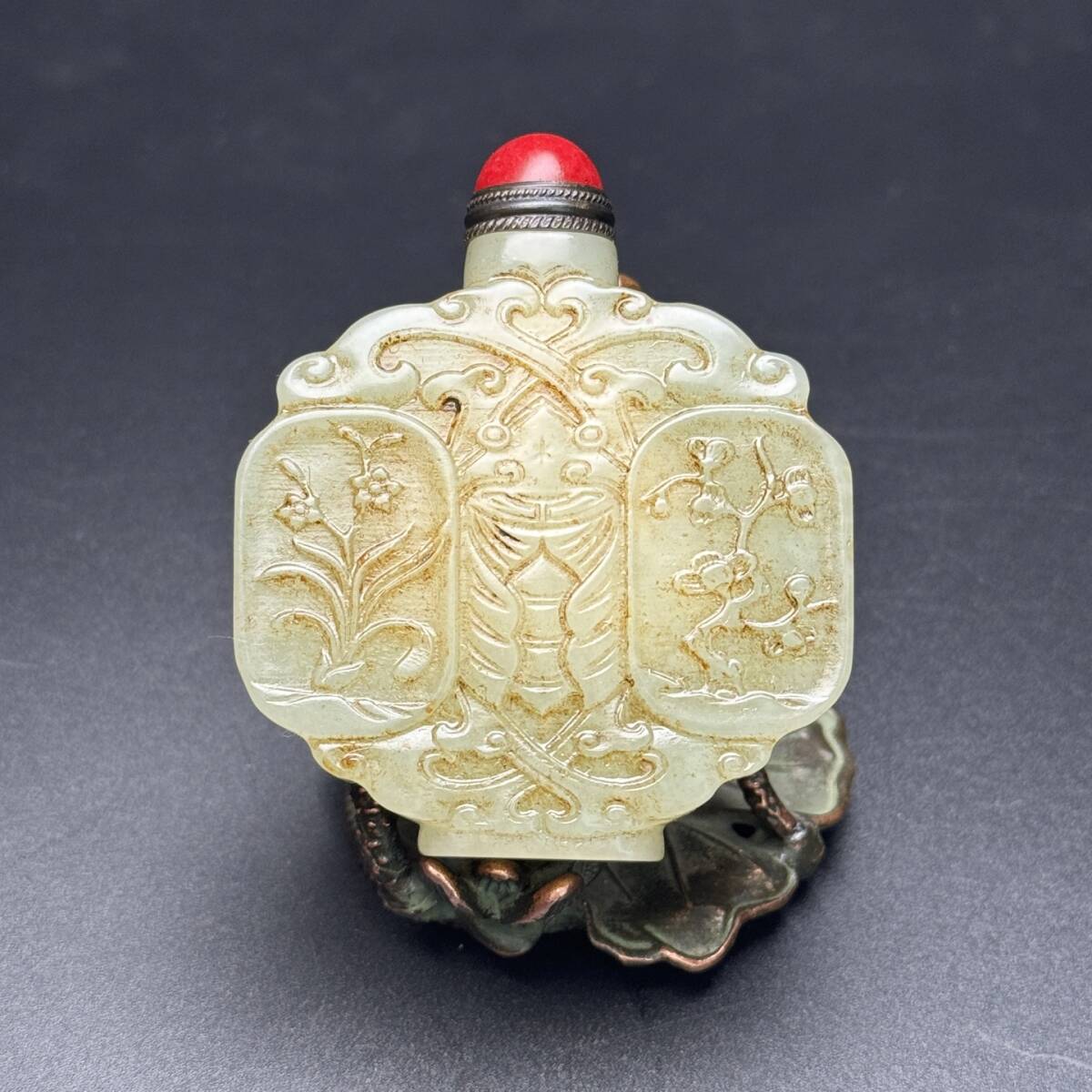 *珍品旧蔵* 清 和田老玉 精美和田玉四君子鼻煙壺 唐物 古美術品 玉彫 古玉彫 古賞物 手彫り 古美味 中国古玩 M拍卖