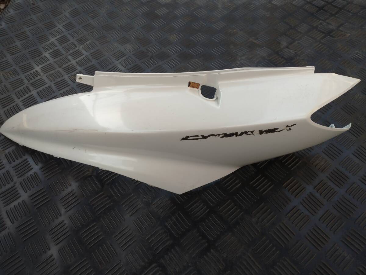 YAMAHA ヤマハ シグナスX 1型 左 サイドカバー カウル 送料無料!! SE12拍卖