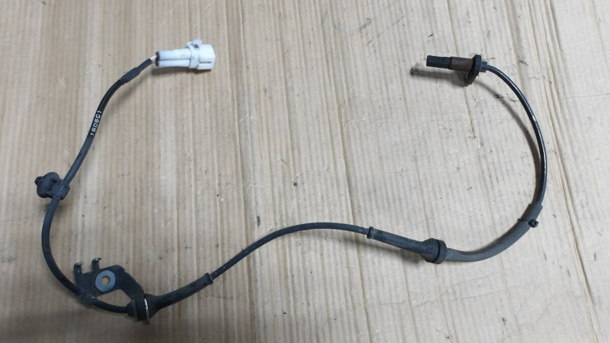 スズキ純正ハスラーMR41S純正フロント右ABSセンサー ブレーキセンサー 即決即日発送可能!!拍卖