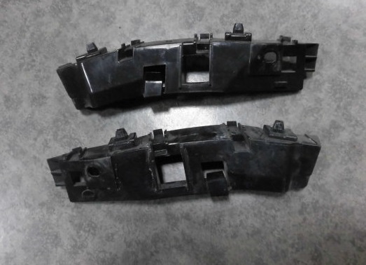 MRワゴンMF22Sフロントバンパー左右ブラケット左サポート右ステー固定サイドサポート サイドホルダーMG22Sモコ純正ホルダー新品リテーナー拍卖