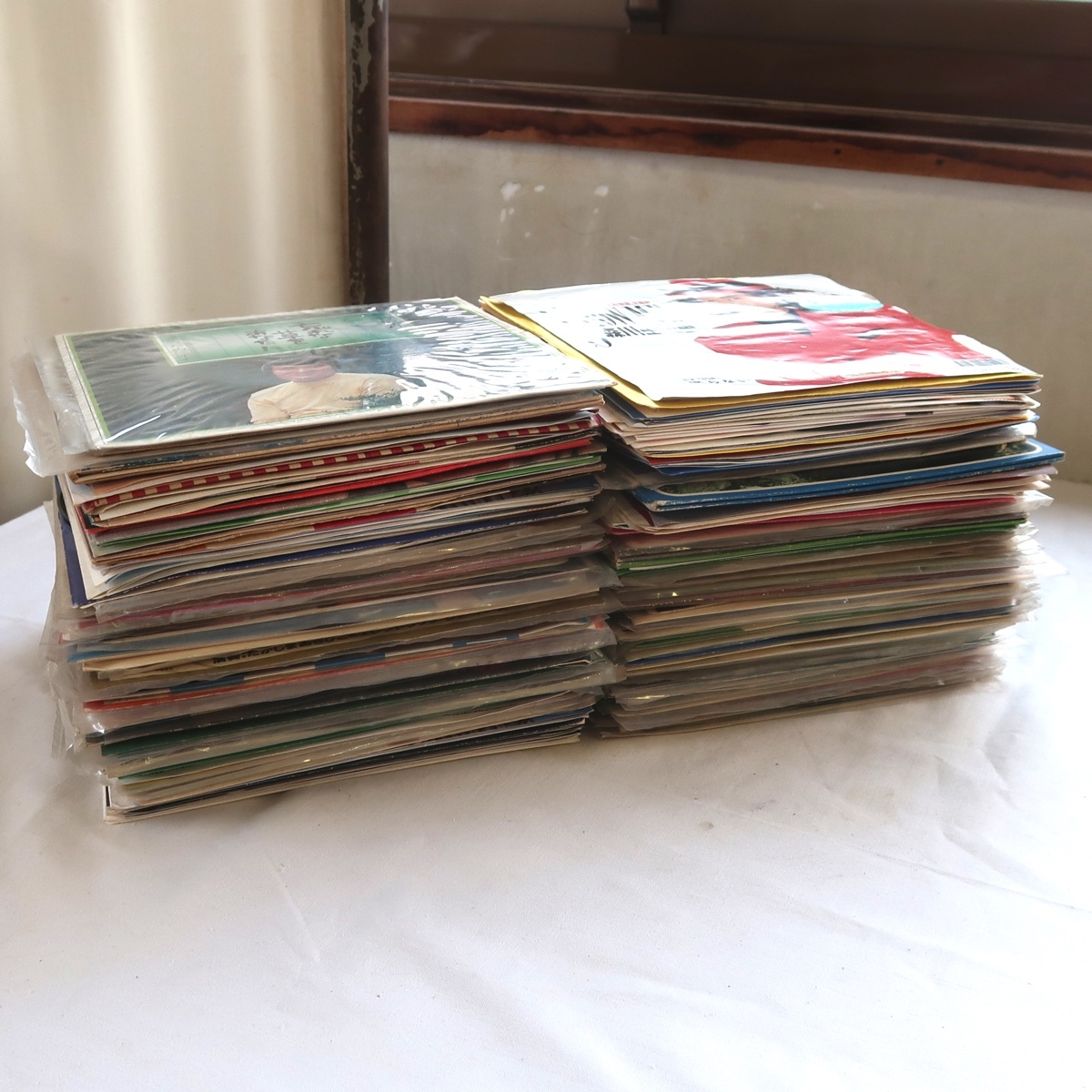 レトロ EP シングルレコード 7インチ ドーナツ盤 120枚 セット 歌謡曲 アイドル 邦楽 和モノ 昭和歌謡 演歌 いろいろ 大量 まとめて 1拍卖