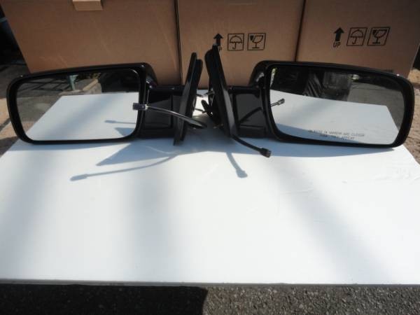 新品 業販OK 92-98 サバーバン タホ C/K ドアミラー 左右セット 4ピン拍卖