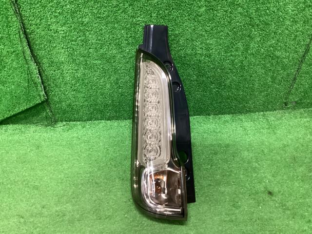 フレアワゴン DBA-MM32S 左テールランプ カスタムスタイルXS ZJ3 1A21-51-181A拍卖
