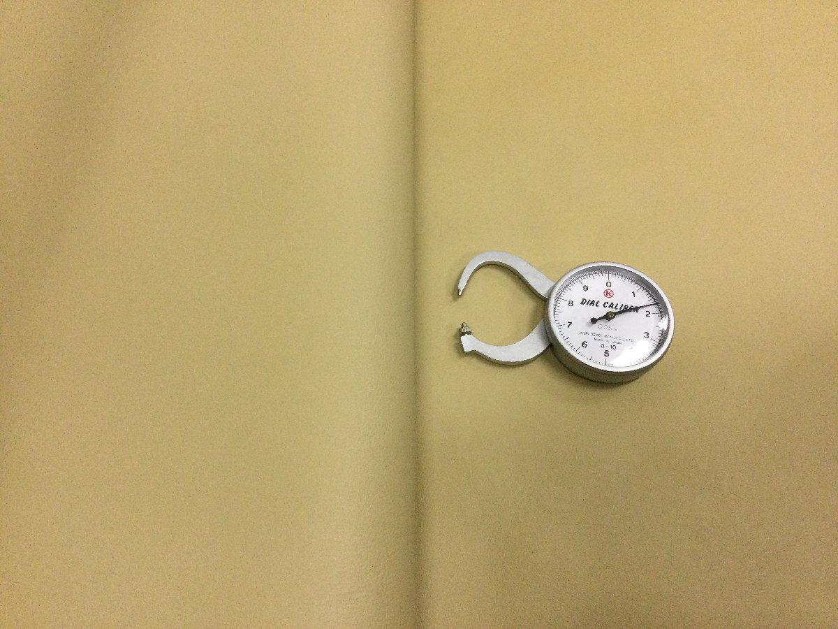 AF61革 皮/牛 ソフト ライトクリームベージュ 100ds 約0.6mm~1.0mm/格安拍卖