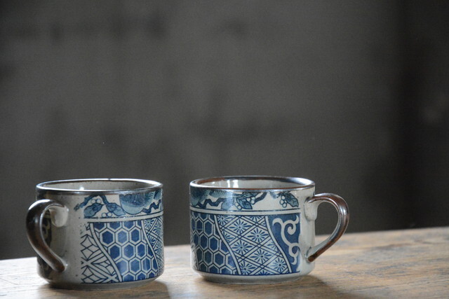 NO.011 古いコーヒーカップ 2客SET 鳥柄 未使用品 検索用語→A昭和レトロアンティークヴィンテージ古道具亀甲幾何学唐草トリ動物アニマル拍卖