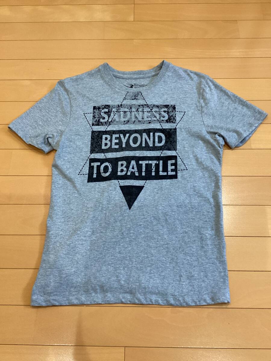 ロゴTシャツ(M)グレー プリント おしゃれ デザイン 半袖拍卖