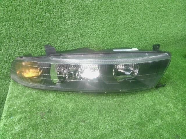 レグナム GF-EA3W 右 ヘッドランプ ヘッドライト ASSY 24ST-L 4G64 T07 MR508514拍卖