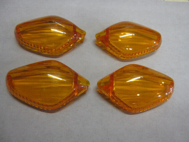 レブル・CRF・CB400F・GROM等 ウインカーレンズ1台分 USED美品!拍卖