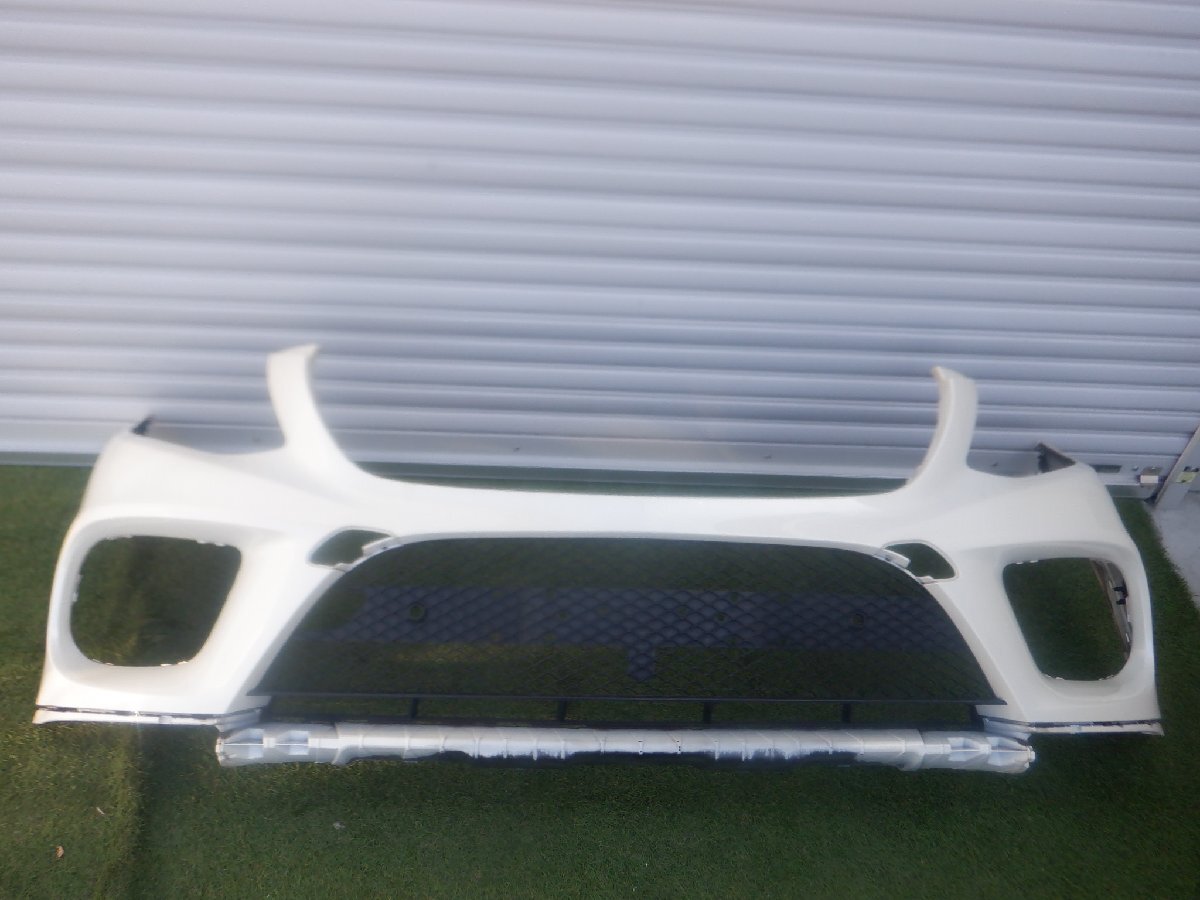 ベンツ純正 C292 GLEクラス フロントバンパー ホワイト A2928851825 m-25-4-280拍卖