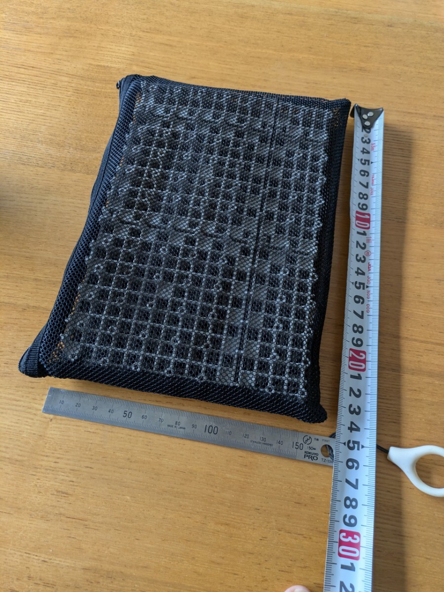 空調服用 メッシュ パッド 腰 スペーサー パンツ 約25cm x 15cm拍卖