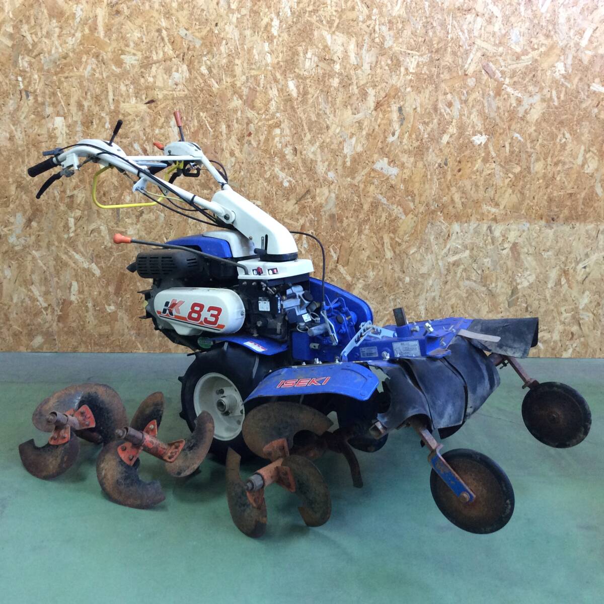 【H-3370】中古品 イセキ 耕運機 管理機 KK83 家庭菜園 農機具【引き取り限定・静岡県浜松市】拍卖