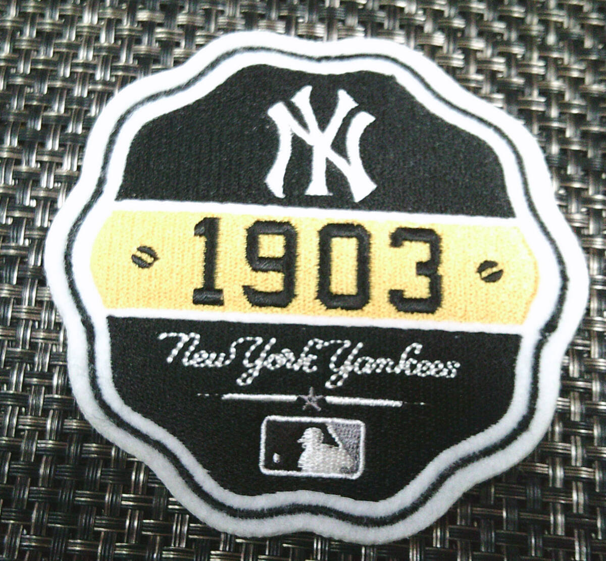 《黒黄1903NY》激渋◆新品MLB ニューヨーク・ヤンキースNew York Yankees 野球 ベースボール 刺繍ワッペン ◎アメリカ メジャーリーグ拍卖