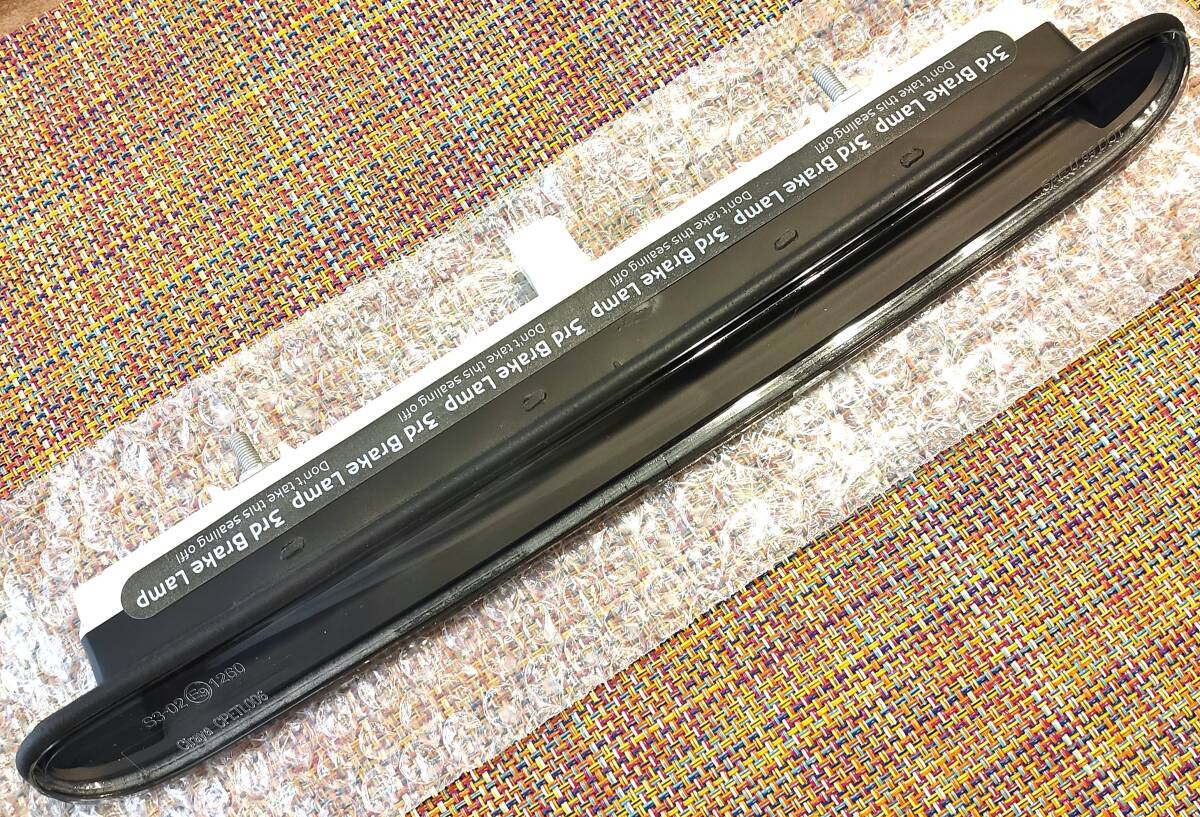 (送料込)プジョー206CC ハイマウントストップランプ【クリアタイプ・新品】ブレーキランプ拍卖