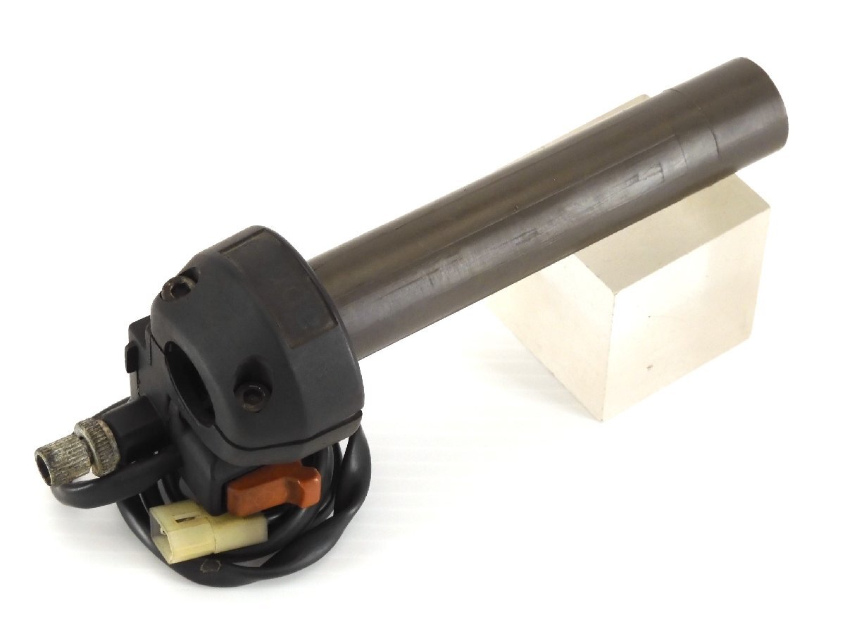 60【評価A】 アプリリア クラッシック 50 実動 純正 スイッチ 右 アクセル スロットル ホルダー 始動動画有 aprilia CLASSIC拍卖