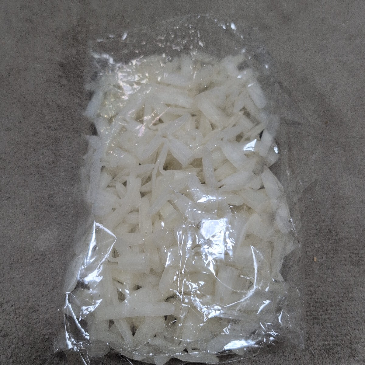 ジャンク品/長期保管品/中古/TOGGLER/トグラー/ボードアンカー/26/TDタイプ/適合壁厚26mm~/中空壁用/石膏ボード/1P200本入り拍卖