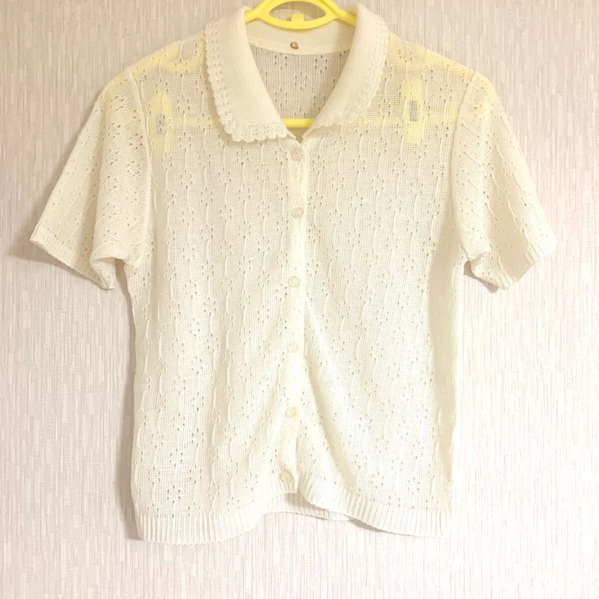 衿付オフホワイトニットソー 白カットソー レース編みサマーニット半袖カーディガン 半袖ニット拍卖