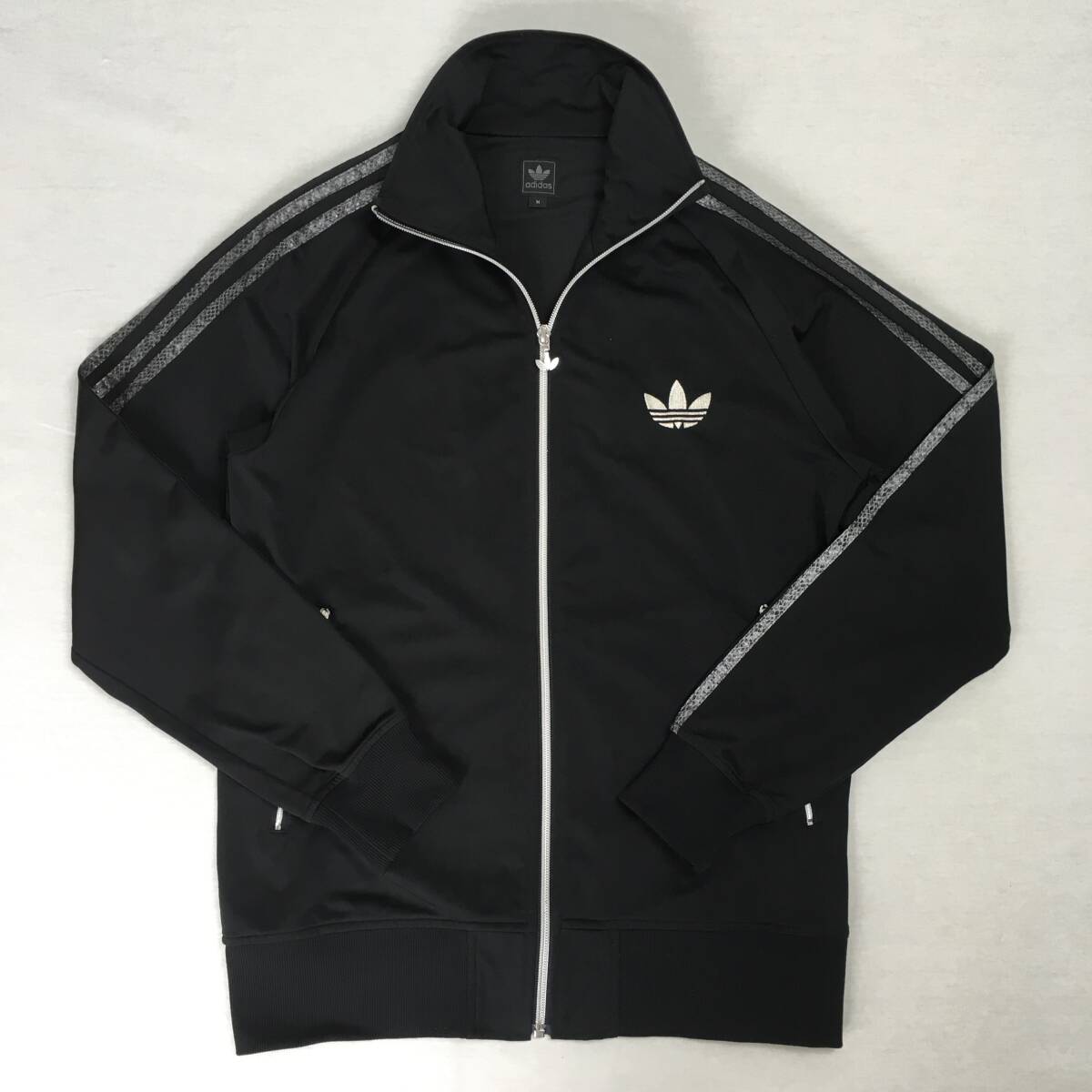 【美品】adidas Originals アディダス オリジナルス W39308 ジャージ トラックトップ パイソン柄 Mサイズ トレフォイル 三本線拍卖