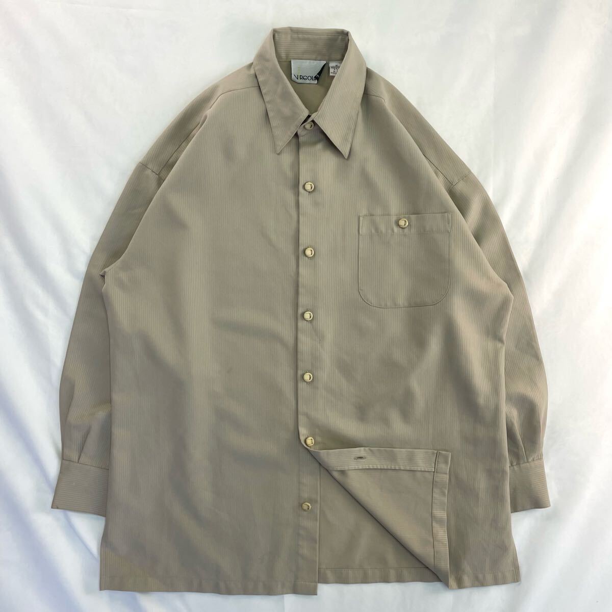 US Vintage 80-90s VIRGOLA UOMO とろみ ドレープ ストライプ ベージュ レトロ デザインボタン 総柄シャツ ドレスシャツ ポリシャツ拍卖