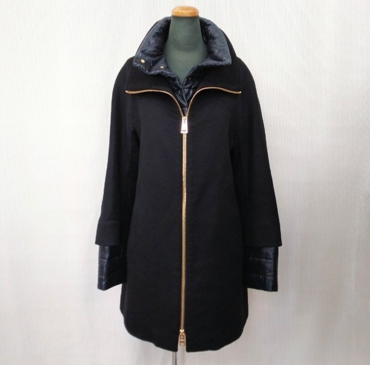 極美品 HERNO カシミヤ100% コート 42サイズ ヘルノ アウター 黒 ブラック拍卖