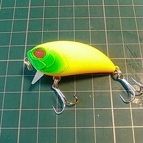 シャロークランク 50mm 7g ライムチャート検)B級ルアー フットルース ワンマイナス 野池 バジング 虫パターン ウェイクベイト 拍卖